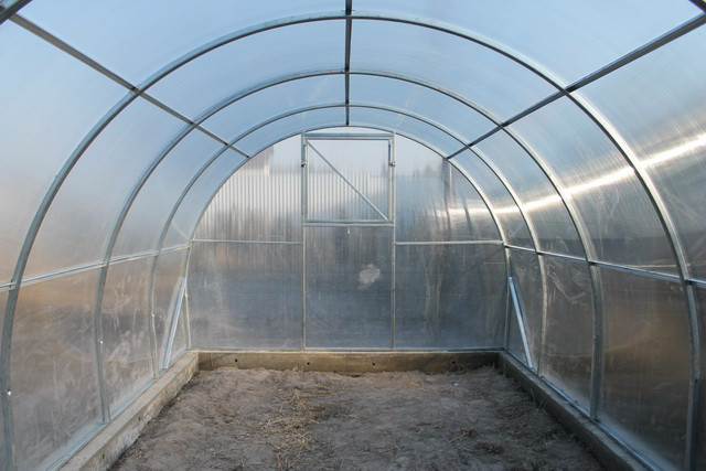 купить готовую теплицу по доступной цене