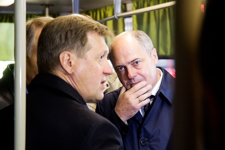 Замени Локтя: Новосибирск обсуждает «скамейку запасных» на пост мэра Замени Локтя: Новосибирск обсуждает «скамейку запасных» на пост мэра