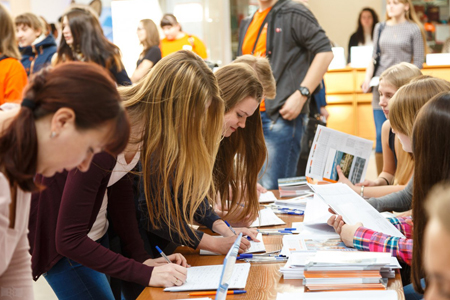 Плюс 10 баллов к ЕГЭ намерен добавить крупнейший сибирский вуз отличникам Плюс 10 баллов к ЕГЭ намерен добавить крупнейший сибирский вуз отличникам