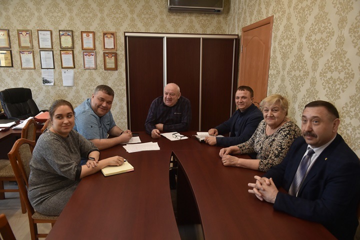 Обвиняемого в незаконной продаже земли под Новосибирском главу сельсовета отправили под домашний арест Обвиняемого в незаконной продаже земли под Новосибирском главу сельсовета отправили под домашний арест