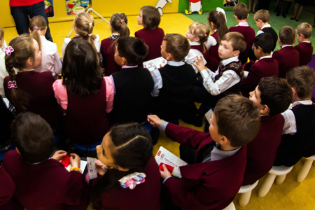 Новосибирским школьникам запретили посещать торговые центры из-за «угрозы теракта»