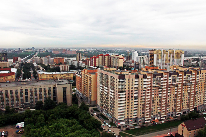 Новосибирская группа F1 передает свой жилой фонд москвичам