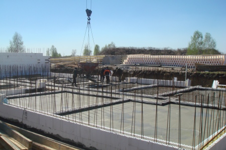 «Базис-Строй» стал дилером по продвижению на рынок Сибири продукции «ТСТ-Столица»