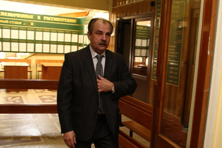 Суд отстранил от должности главного архитектора Омска, подозреваемого в махинациях с землей 