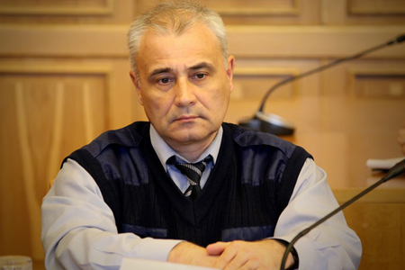 Данияр Сафиуллин принял у Ксензова городское хозяйство