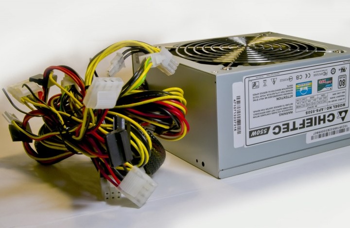 Какой блок питания тебе действительно нужен