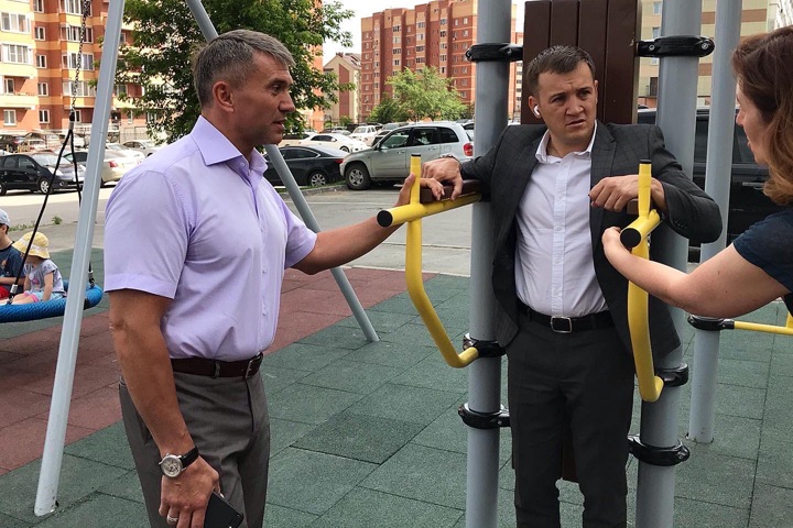 Вице-спикер горсовета Новосибирска отрицает связь с преступной группировкой Вице-спикер горсовета Новосибирска отрицает связь с преступной группировкой