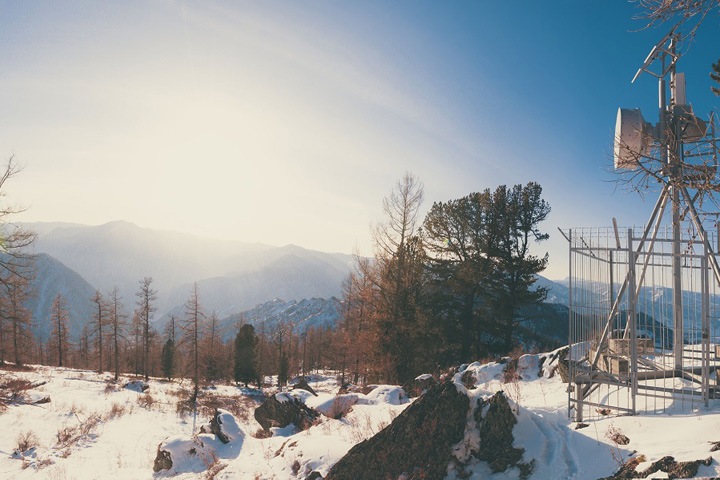 «МегаФон» впервые в Сибири запитал свой ретранслятор от солнца