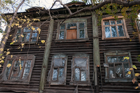 Омская прокуратура подала в суд на мэрию за отказ проверять дома на аварийность Омская прокуратура подала в суд на мэрию за отказ проверять дома на аварийность