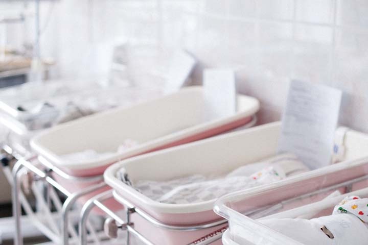 Роддом на Алтае закрывают из-за отсутствия практики у врачей