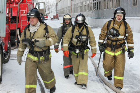 СИЗО горит в Канске: площадь возгорания составляет 500 кв. метров СИЗО горит в Канске: площадь возгорания составляет 500 кв. метров