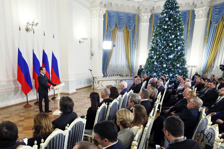 Правительство России ушло в отставку