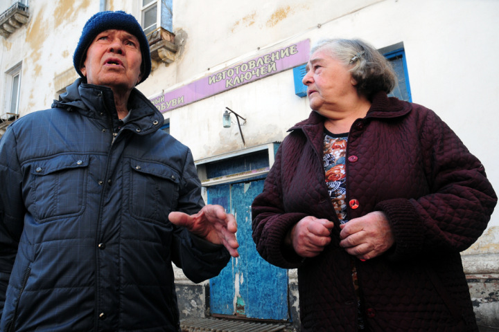 Последний бой новосибирского ветерана: письмо от Путина вместо ремонта канализации