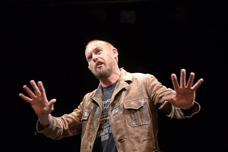 Русские поэты выйдут с «Зазубриной» на площадь в Канске Русские поэты выйдут с «Зазубриной» на площадь в Канске