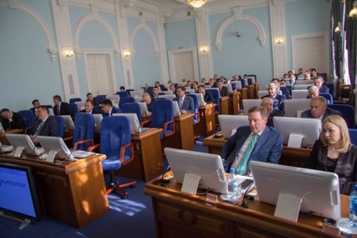 Шесть партий проходят в заксобрание Омской области Шесть партий проходят в заксобрание Омской области