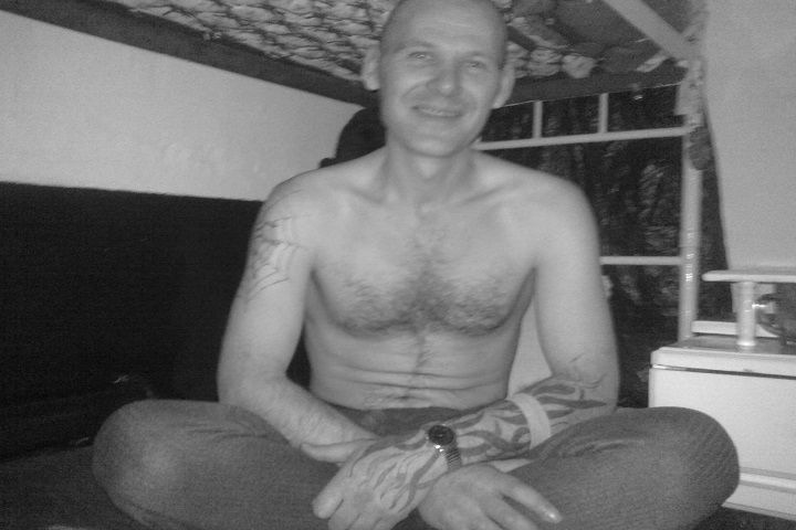 Как был устроен надзор за подозреваемым в убийстве кузбасских школьниц