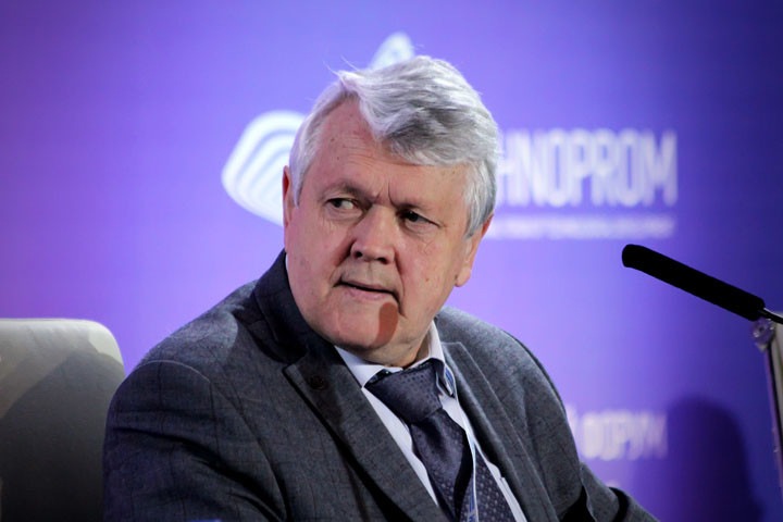 Голосование по присвоению звания Почетный житель Новосибирска академику Асееву может расколоть горсовет Голосование по присвоению звания Почетный житель Новосибирска академику Асееву может расколоть горсовет