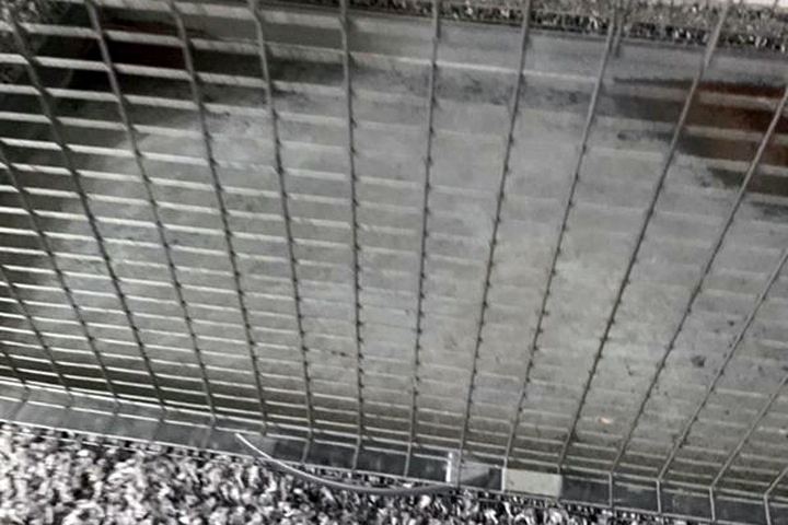 Омский сержант получил условное за избиение солдата из-за «медленного окрашивания клетки» Омский сержант получил условное за избиение солдата из-за «медленного окрашивания клетки»