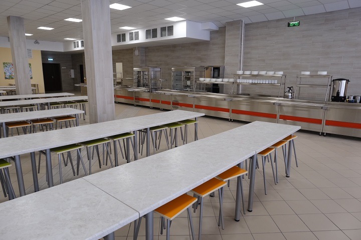 Почти 70 классов закрыли на карантин из-за коронавируса в Новосибирской области Почти 70 классов закрыли на карантин из-за коронавируса в Новосибирской области