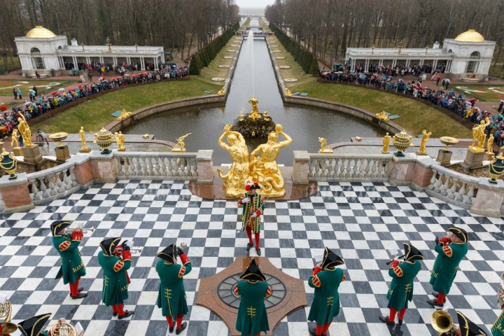 Петергоф намерен побить свой рекорд посещаемости в 5,3 млн человек