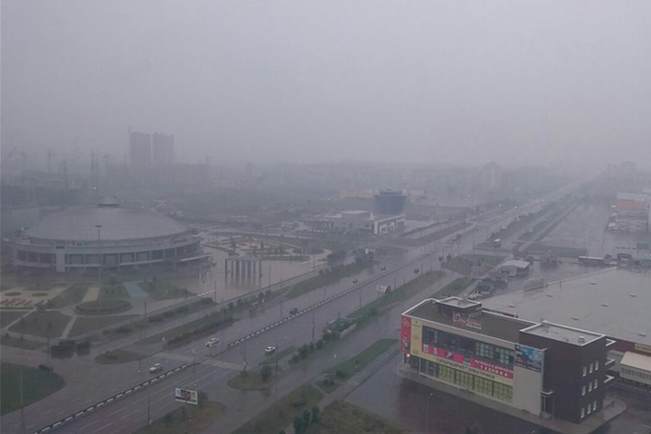 Толоконский заявил о необходимости системы интернет-оповещения о загрязнении воздуха в Красноярске Толоконский заявил о необходимости системы интернет-оповещения о загрязнении воздуха в Красноярске