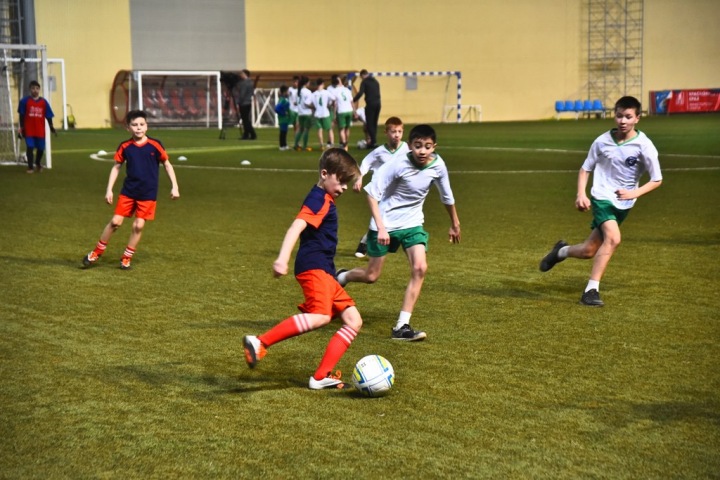 Красноярские футболисты продолжат борьбу за поездку в Лондон в гости к «Арсеналу» Красноярские футболисты продолжат борьбу за поездку в Лондон в гости к «Арсеналу»