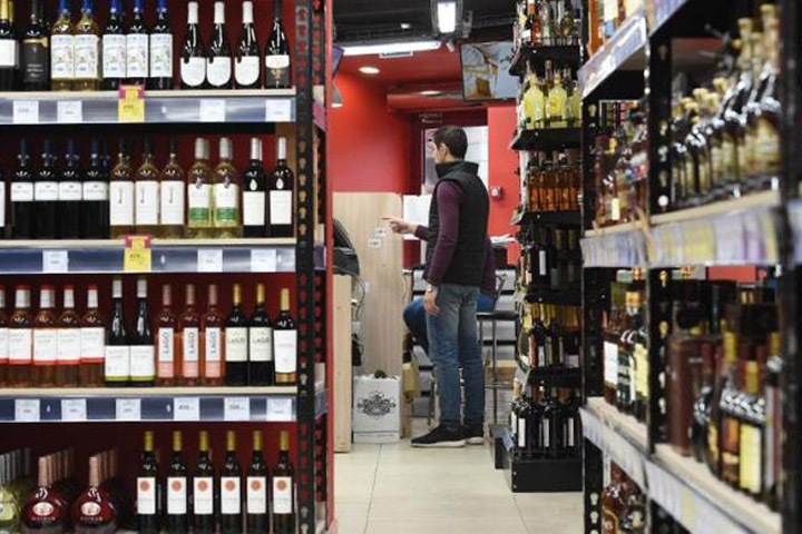 Губернатор все-таки отменил сухой закон в Забайкалье Губернатор все-таки отменил сухой закон в Забайкалье