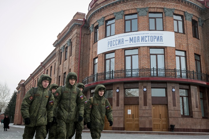 Кто получил подряды на ремонт Дома офицеров и памятников архитектуры Кто получил подряды на ремонт Дома офицеров и памятников архитектуры