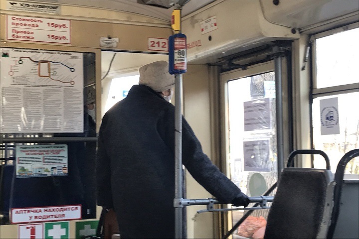 Проезд в общественном транспорте Иркутска подорожает на 75%