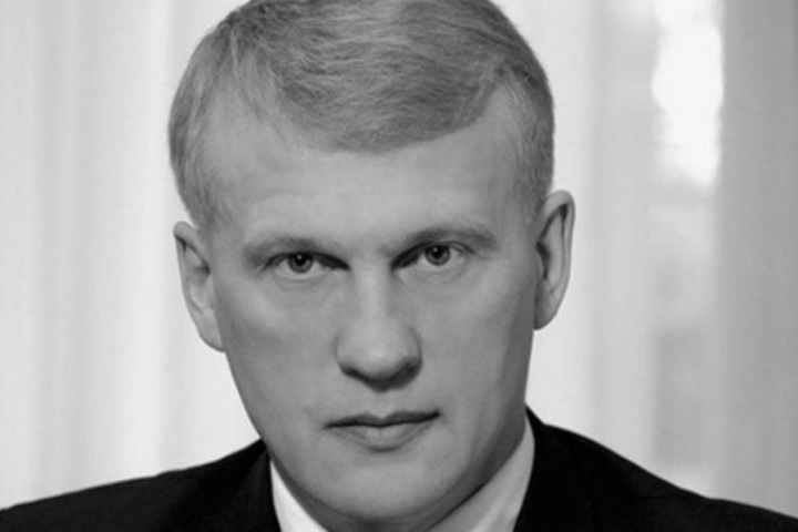 Суд арестовал руководителя администрации главы Хакасии Суд арестовал руководителя администрации главы Хакасии