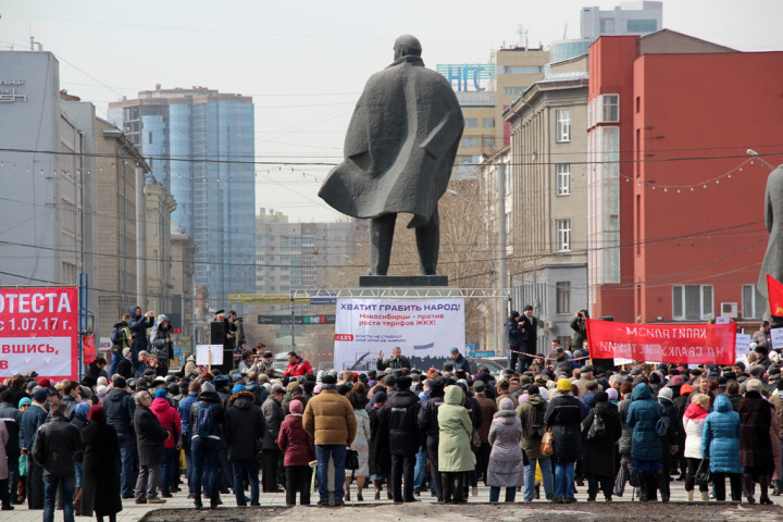 «Наши марши держали власть в постоянном напряжении»