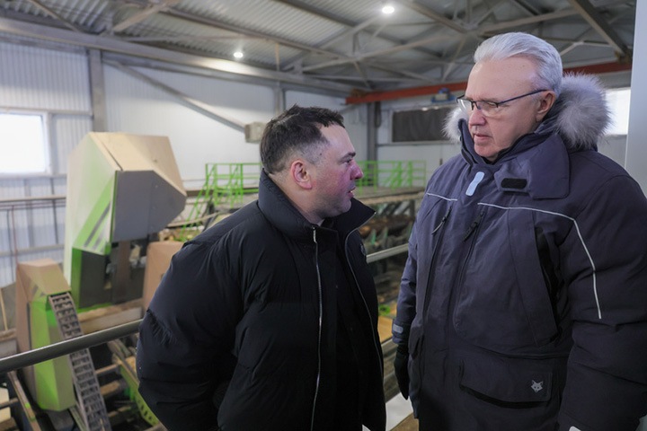 Красноярское правительство отрицает отставку губернатора Усса Красноярское правительство отрицает отставку губернатора Усса