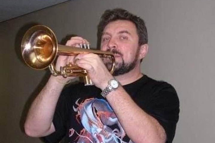 Умер зараженный коронавирусом музыкант новосибирского оперного театра Умер зараженный коронавирусом музыкант новосибирского оперного театра