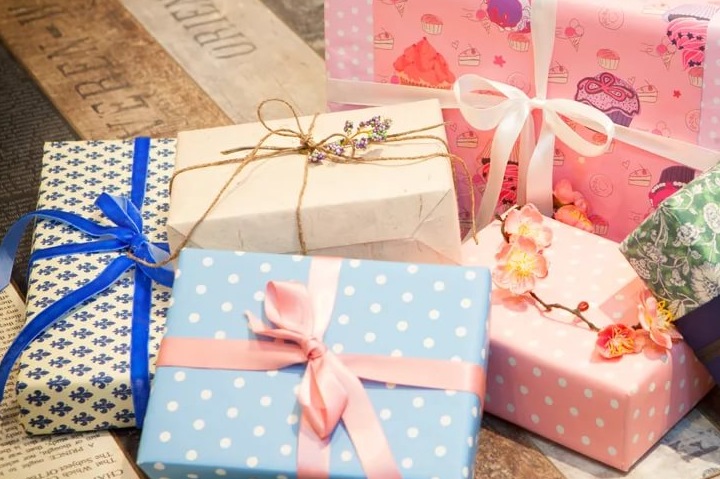 Упаковка подарочная и ее особенности Упаковка подарочная и ее особенности