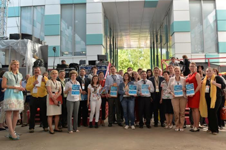 Томские разработчики лекарства от рака стали призерами конкурса на Startup Village Сколково Томские разработчики лекарства от рака стали призерами конкурса на Startup Village Сколково