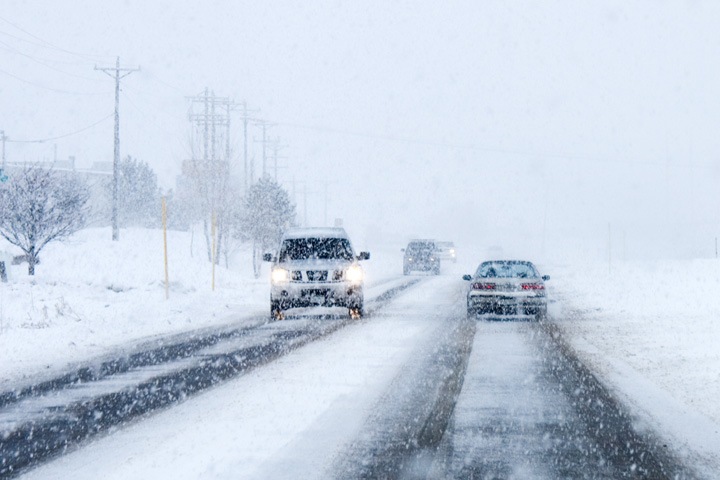 Движение ограничено на дорогах Алтайского края из-за непогоды Движение ограничено на дорогах Алтайского края из-за непогоды