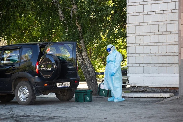 Власти регионов Сибири снимают карантин на фоне быстрого распространения COVID-19. График