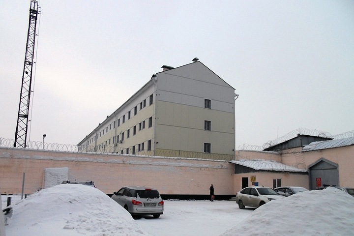 Как силовики сделали из красноярских школьников террористов из-за любви к Летову, внука экс-мэра и рельсотрона