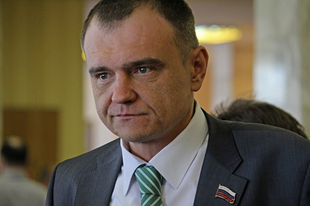 Хамидуллин перестал быть самым богатым депутатом новосибирского заксобрания, заработав за год на 63 млн рублей меньше Хамидуллин перестал быть самым богатым депутатом новосибирского заксобрания, заработав за год на 63 млн рублей меньше