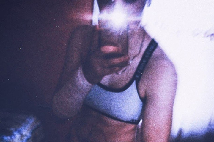 Зарезавшая подростка на улице Братска девушка арестована Зарезавшая подростка на улице Братска девушка арестована