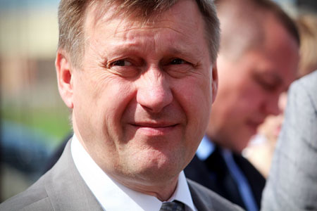 Локоть оценил профессионализм Боярского, несмотря на коррупцию в строительной отрасли