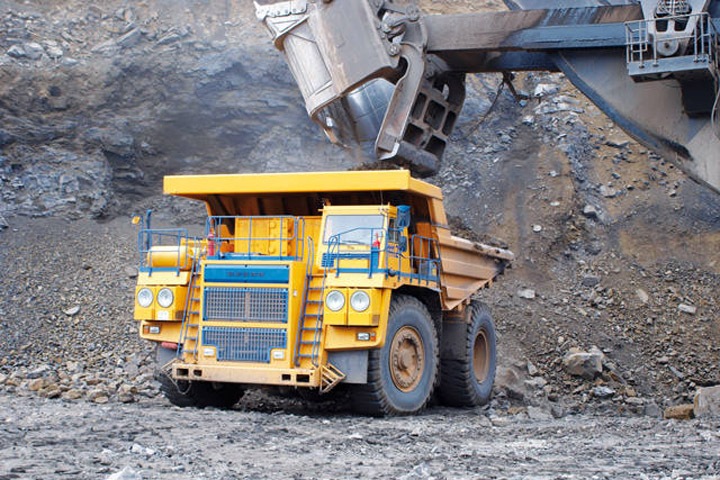 Водители на удаленке: сеть пятого поколения (5G) впервые в России используется на беспилотных БЕЛАЗах