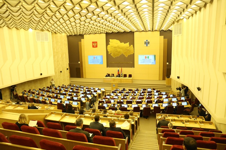 «Проект бюджета достаточно позитивный»: новосибирское заксобрание обсудило финансы на 2019 год