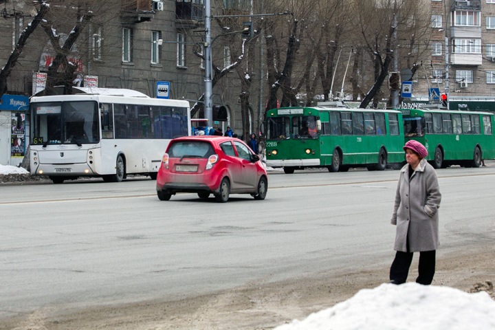 Новосибирские власти повысили тарифы на общественный транспорт