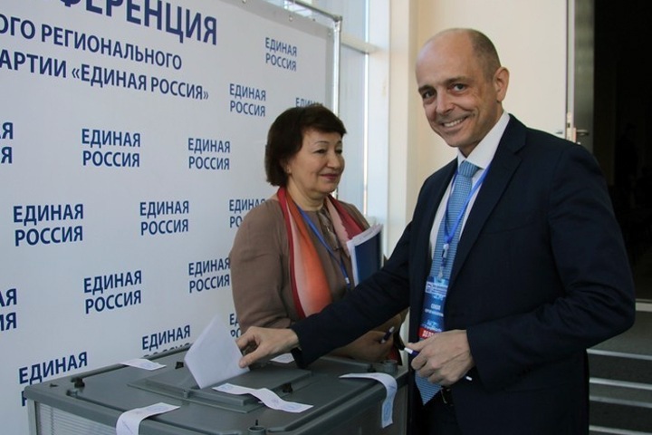 Новый лидер иркутских единороссов приехал к Меняйло