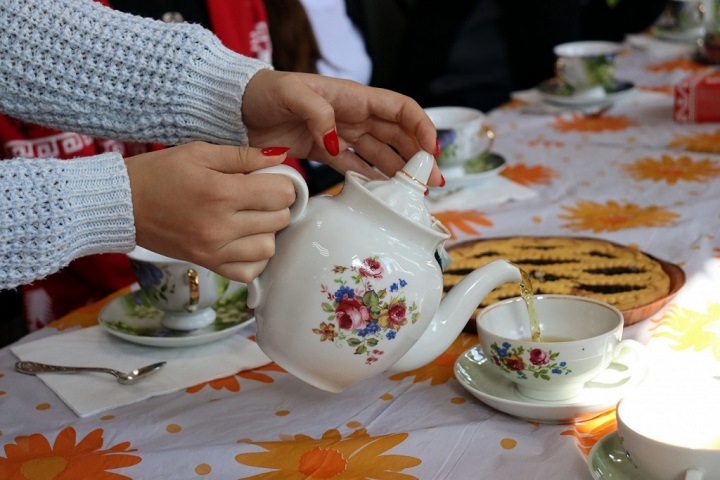 Следственный комитет начал проверку после массового отравления на школьном чаепитии в Бурятии Следственный комитет начал проверку после массового отравления на школьном чаепитии в Бурятии