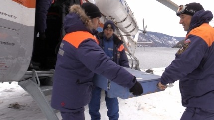 Подводные роботы вышли на поиски пропавшего на Алтае вертолета Подводные роботы вышли на поиски пропавшего на Алтае вертолета