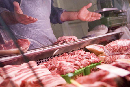 Овощи, мясо и водка существенно подорожали в Новосибирске за праздники Овощи, мясо и водка существенно подорожали в Новосибирске за праздники