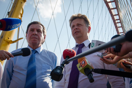 Городецкий пообещал Минтрансу объявить конкурс на строительство четвертого моста в конце 2014 года