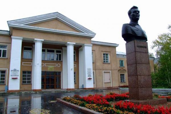 Омские курсанты авиационного института не могли доучиться из-за отсутствия деталей для авиатехники Омские курсанты авиационного института не могли доучиться из-за отсутствия деталей для авиатехники